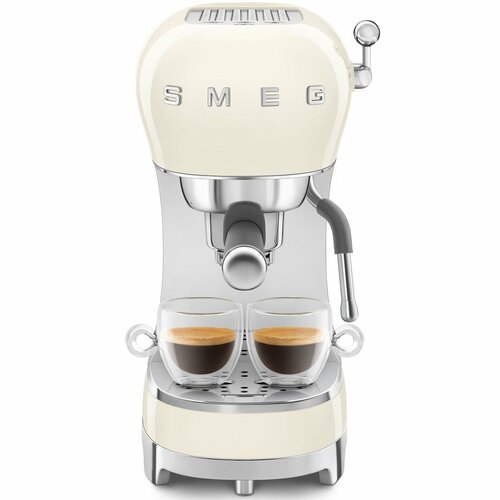 Кофеварка рожковая SMEG ECF02CREU 9199000₽