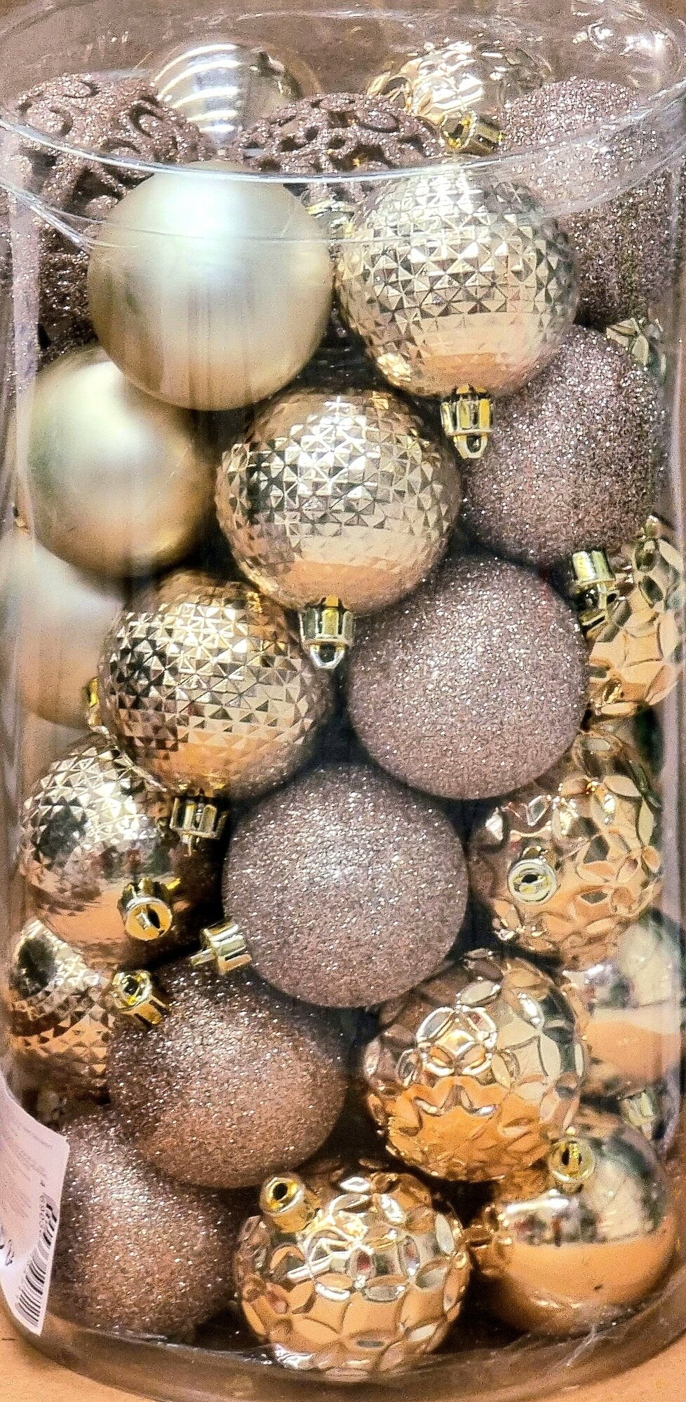 фото Набор ёлочных шариков "Волшебный лес" золотой/Шары новогодние пластиковые диаметр 6 см/37 шт