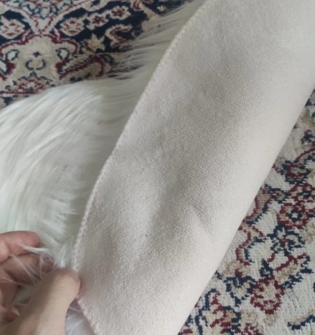 Пушистый белый ковер в форме сердца 30*40 см из искусственной шерсти - фотография № 7