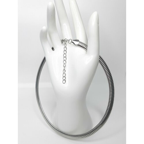 Колье, серебряный