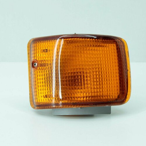 Поворот передний TOYOTA DYNA 1994-1998 г желтый, правый, OOTOKO