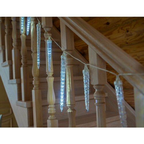 Гирлянда для дома Тающие Сосульки Каскад 17-31 см 10 шт, 100 холодных белых LED ламп, прозрачный ПВХ, 1.8 м, IP20, SNOWHOUSE MTIC100W-3117-5V