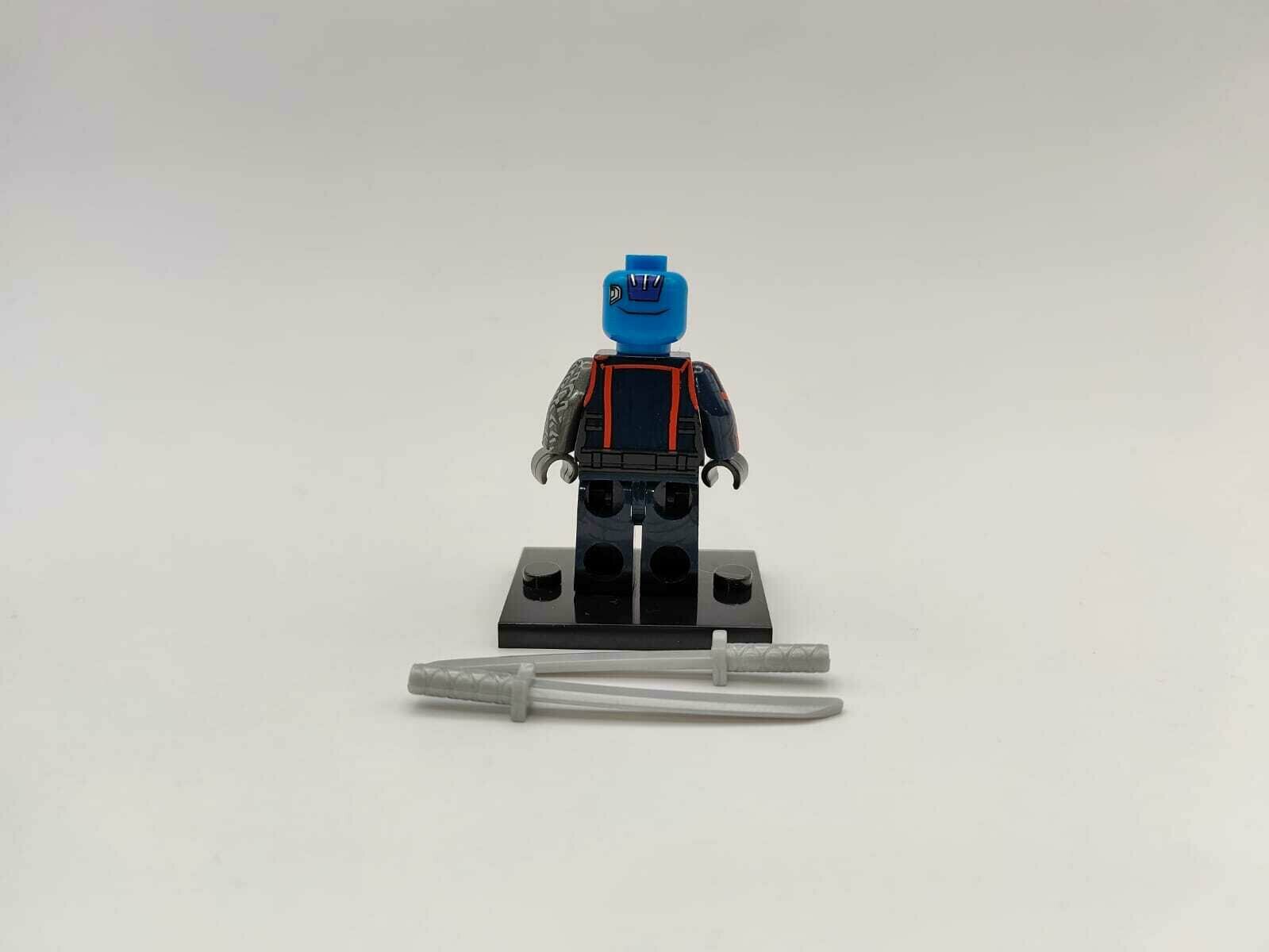 Минифигурка "Небула", фигурка суперзлодейки / супергероини из "Мстителей", вселенная Marvel — фото 1