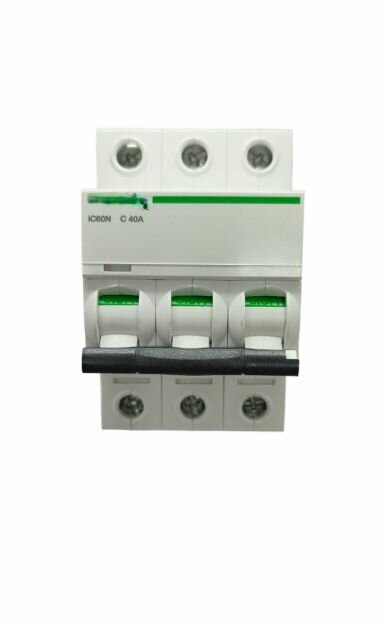 Автоматический выключатель Acti 9 iC60N 3P 40A (C) A9F79340