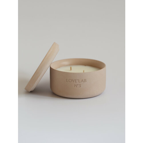 Свеча ароматическая LOVE'LAB №3 в подсвечнике, с крышкой, бежевая, арт. SHBEZH312