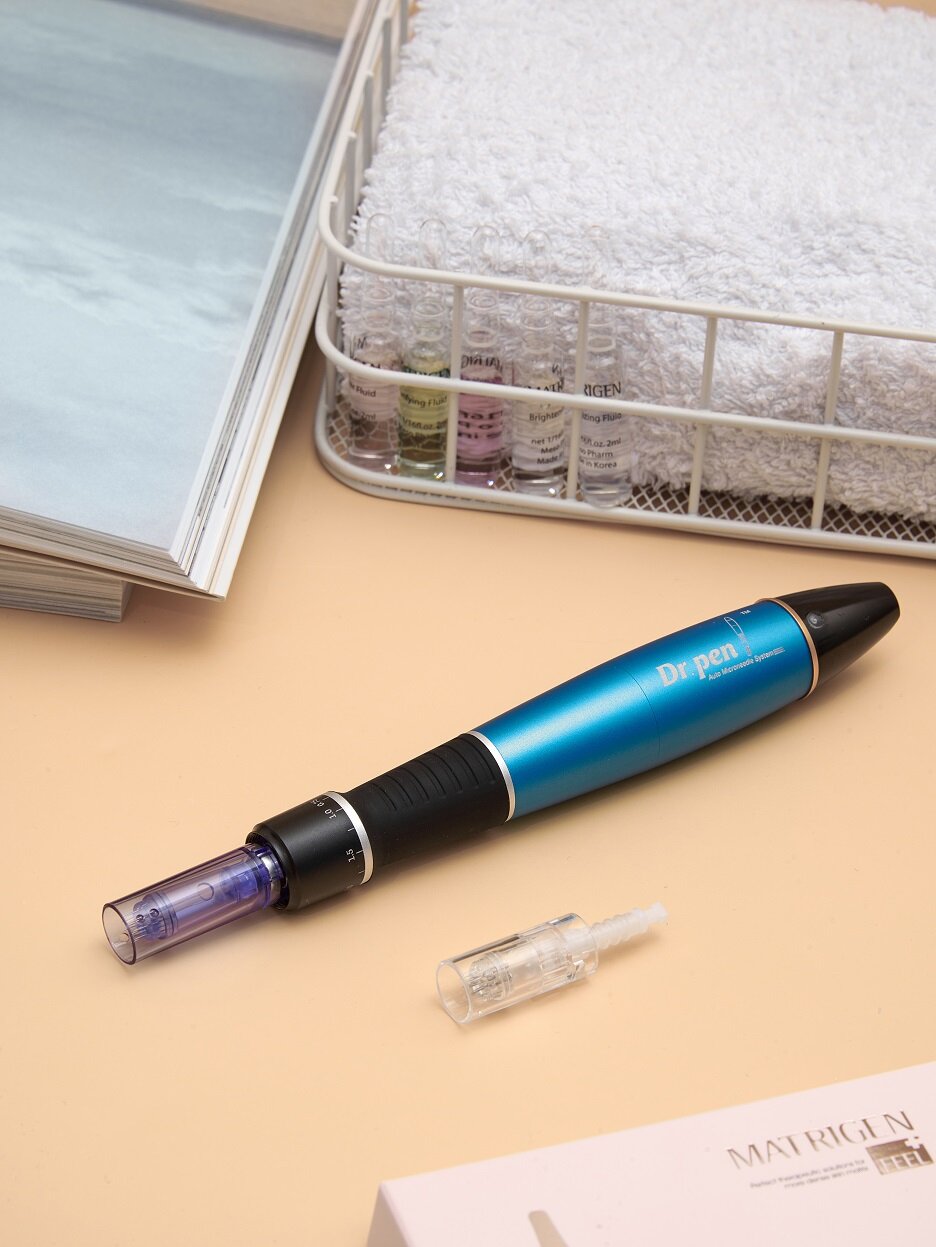 DR.PEN Аппарат для фракционной мезотерапии/микронидлинга (дермапен) / DERMA PEN ULTIMA-А1-W - фото №16