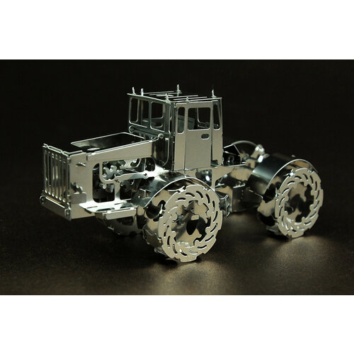 Металлический конструктор TimeForMachine Hot Tractor 700