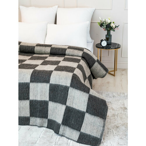 Одеяло 140205 Шерсть 70 ПЭ-30 плотность 385гм2 15сп С-103-ИЛШ 2500₽