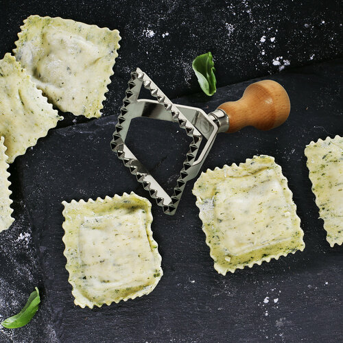 Пресс-форма для печенья равиоли пельменей Kamille KM 6520 квадратная 6520 серебристый 770₽