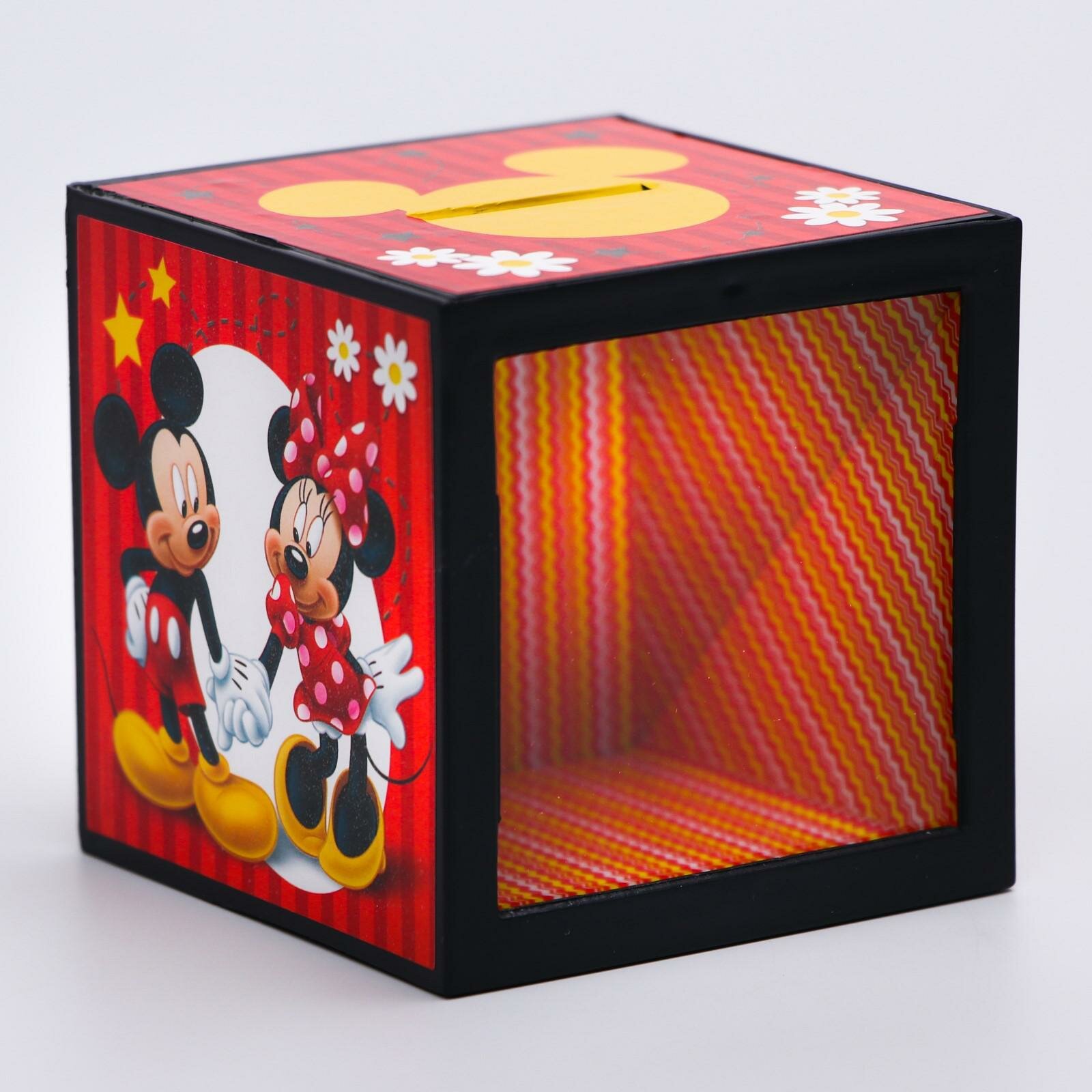 фото Копилка с фокусом, Микки Маус и его друзья, 7 х 7 см