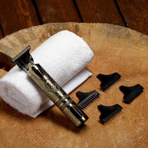 Машинка для стрижки LTRI-29 портативная 600 мАч 3 насадки дисплей USB 212800₽