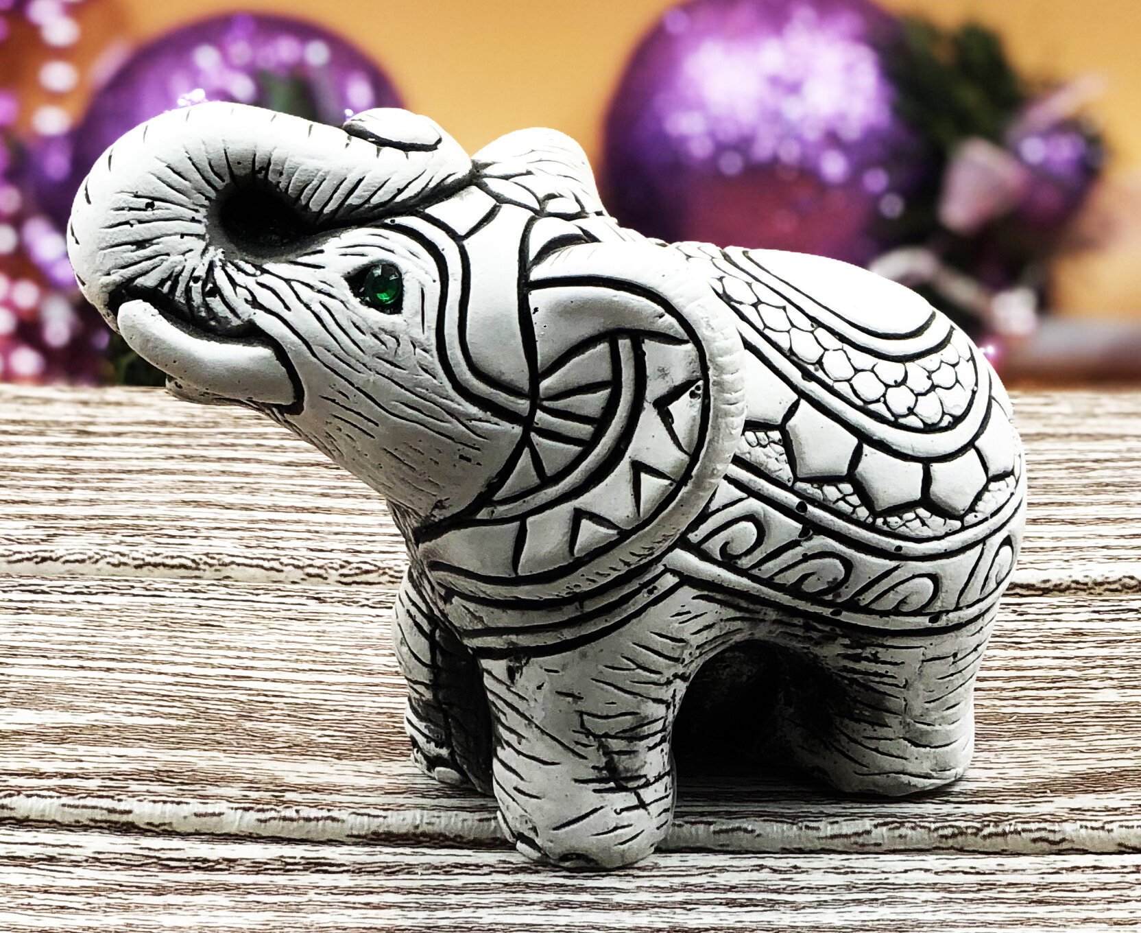 фото Статуэтка "Слон с узором" ручной работы, 13,5x9,5x5 см, ARTVACH