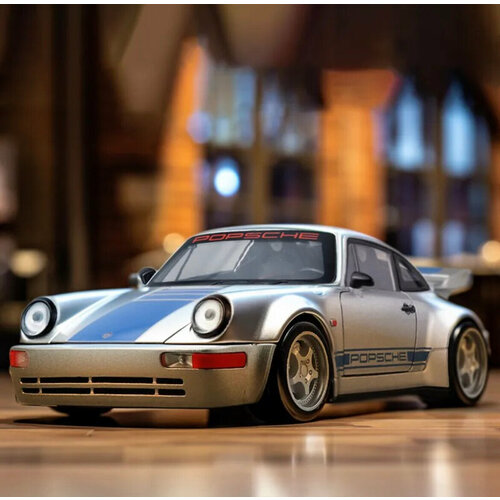 Коллекционная масштабная модель Porsche 964 Carrera RS 1:24 (металл, свет, звук)