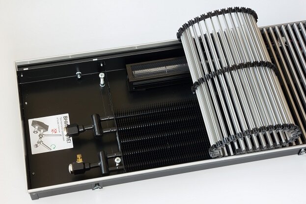 Водяной конвектор KVZ Vent 360-80-1000-2V-UA с решеткой KVZ Vent 360-80-1000-2V-UA - фотография № 1
