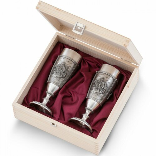 Набор из 2-х коллекционных бокалов для пива 