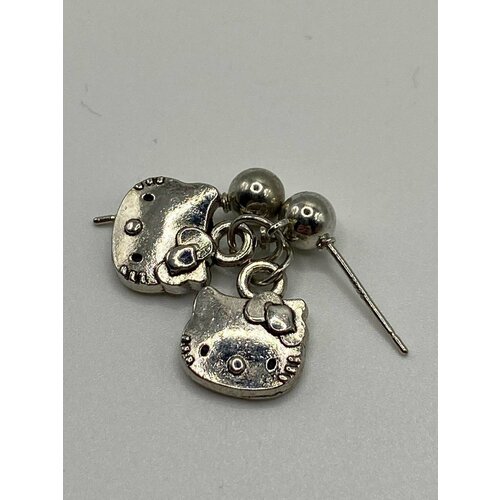 Серьги Серьги-гвоздики Hello Kitty, размер/диаметр 20 мм, серебряный