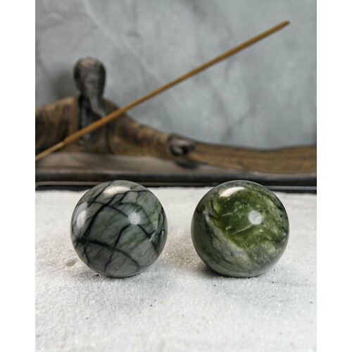 Массажные шары Баодинг Нефрит Бовена - диаметр 37-38 мм, натуральный камень, 2 шт - для стоунтерапии, здоровья и антистресса