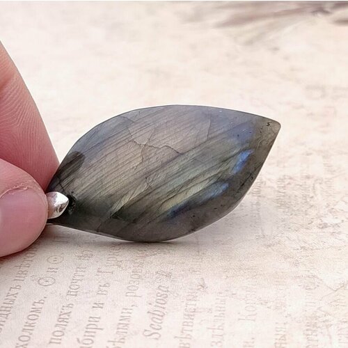 фото Подвеска, лабрадор, серебряный, серый нет бренда