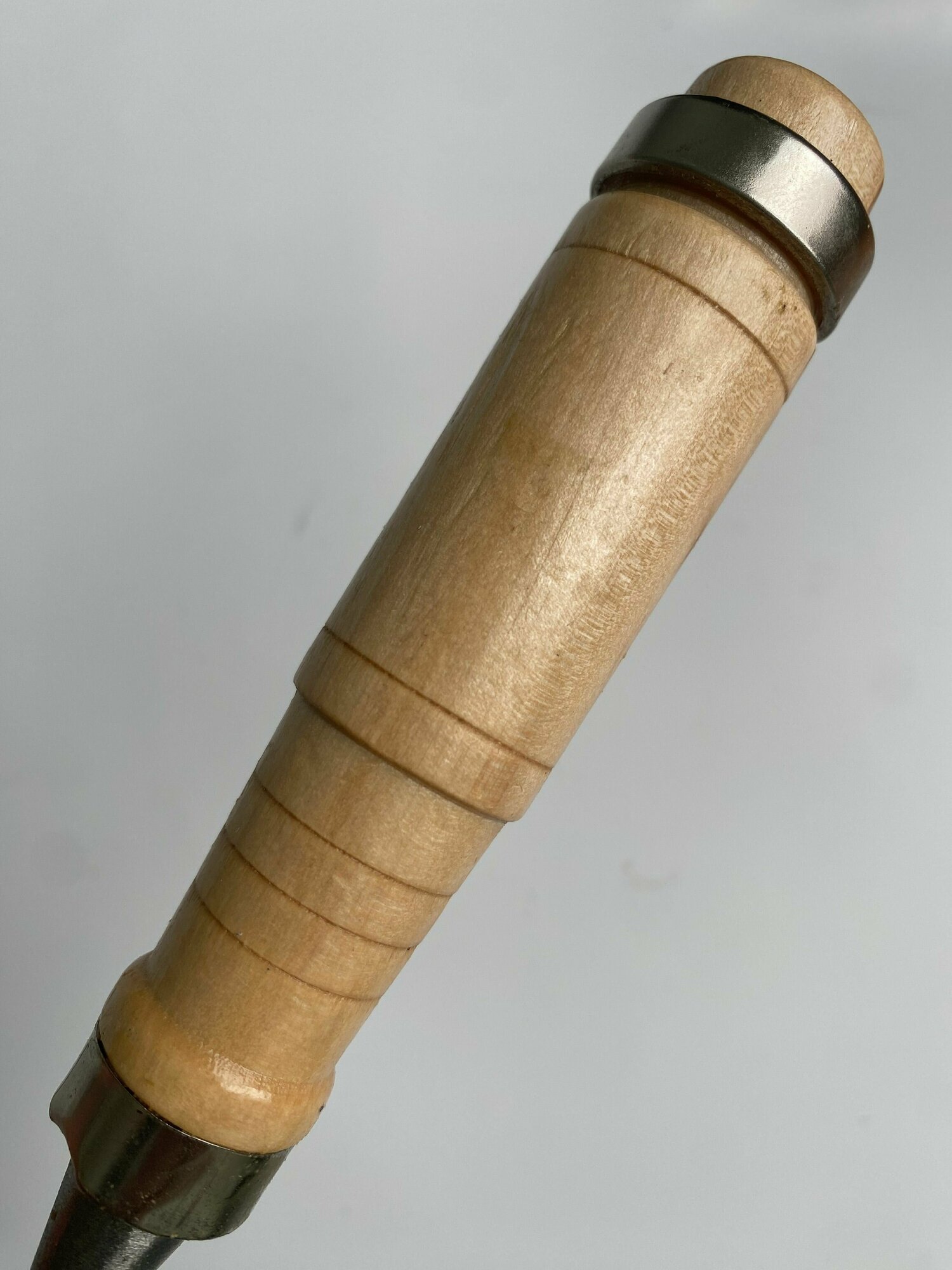 Стамеска долото EKTO с деревянной ручкой 32