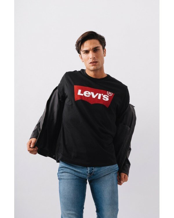 Футболка Levi's