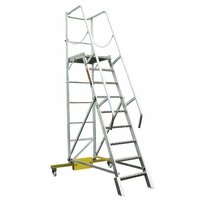 алюминиевая лестницаMegal лспк с площадкой высотой 2,1 м. оснащена системой балластировки.;
Балласт - 40 кг.;
Транспортные габариты -  ...