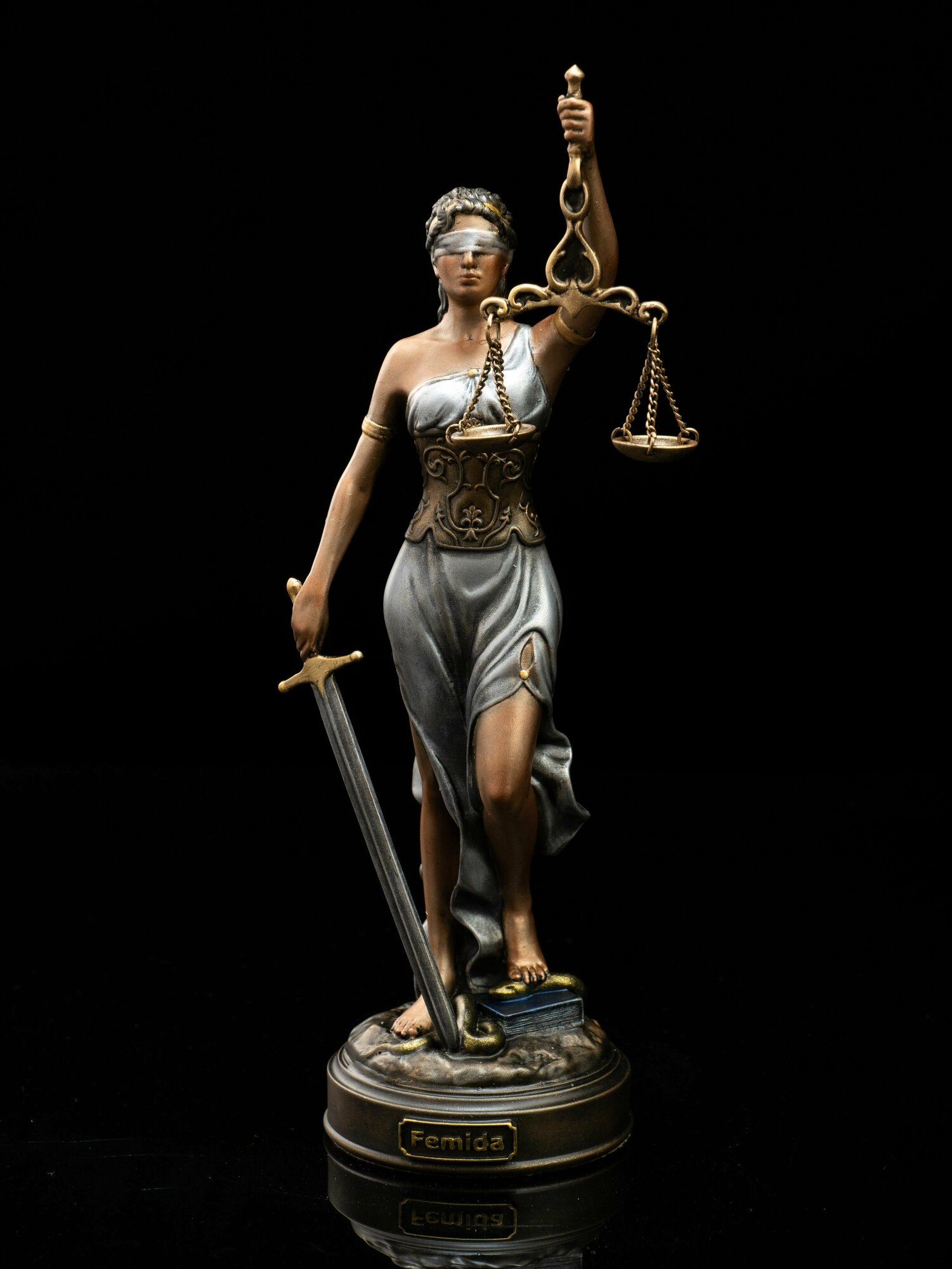 Статуэтка Греческая богиня Фемида (малая), ПС, Патина Вернисаж