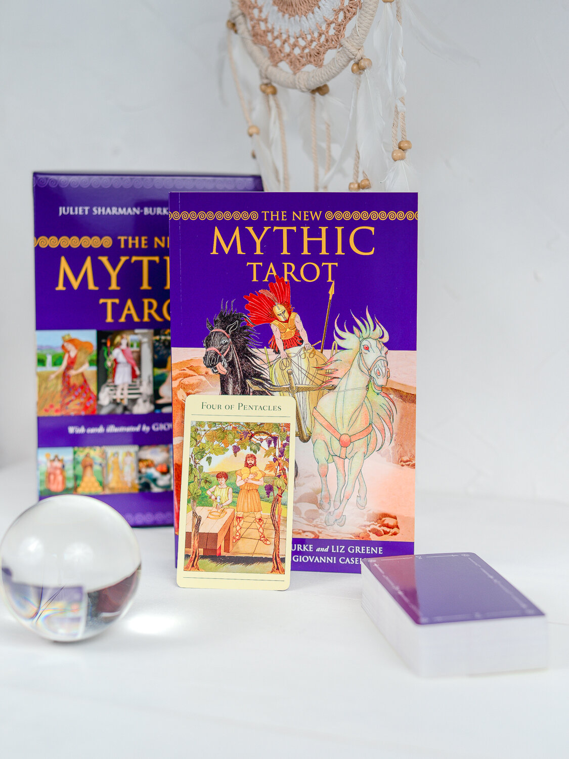 Mythic Tarot (Джульетта Шарман-Берк (Juliet Sharman-Burke), Лиз Грин (Liz Greene) и Триша Ньюэлл (Tricia Newell)) - фото №8