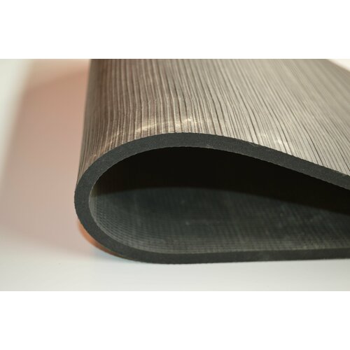 Пластина резиновая пористая 16 мм. Размер 500х700 мм