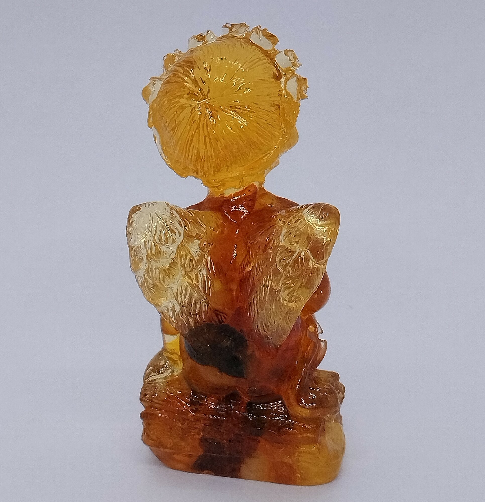 Янтарная фигурка Ангел, 26 г — фото 1