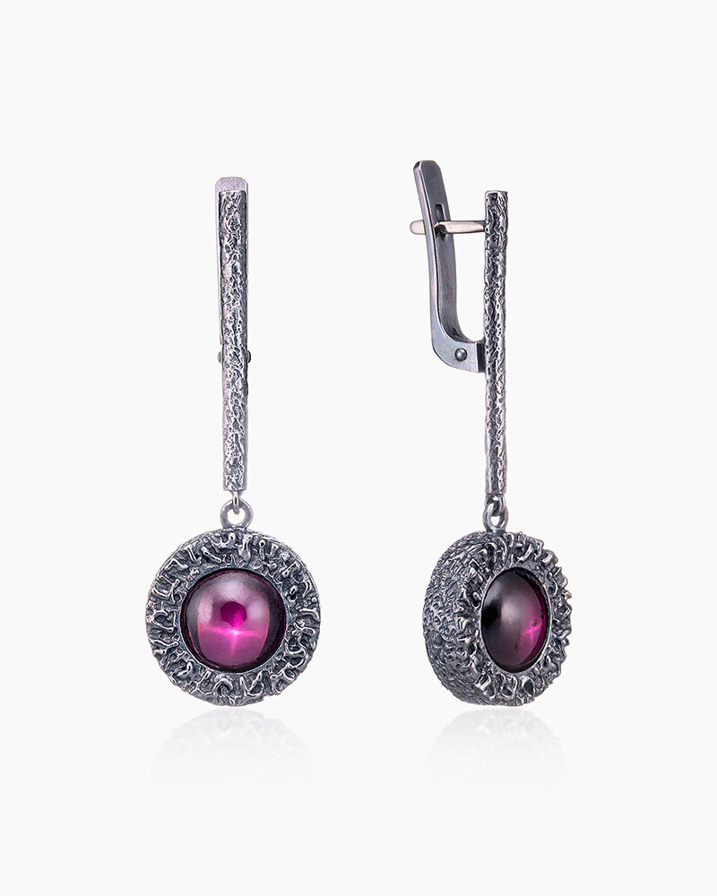 Серьги, серебро, 925 проба, чернение, гранат