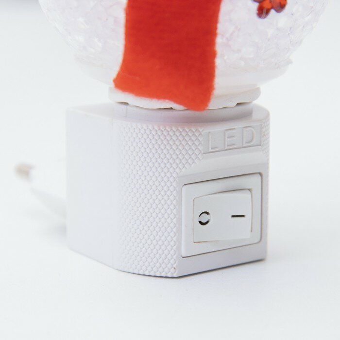 RISALUX Ночник "Снеговик" LED белый 6х6х18 см - фотография № 7