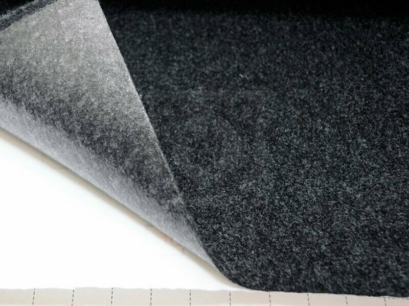 Самоклеющийся карпет черный (0,7 х 2 п. м,) Шумоff Акустик / Шумфф Acoustic — фото 1