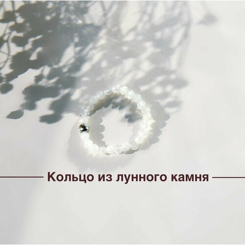фото Кольцо, лунный камень, размер 16, белый нет бренда