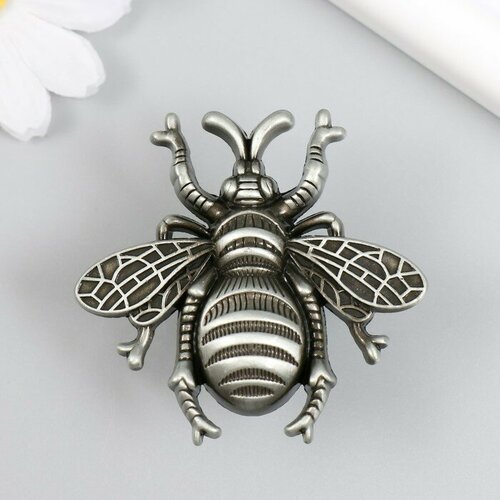 Ручка для шкатулки металл Пчела состаренное серебро 56х59х29 см 976₽