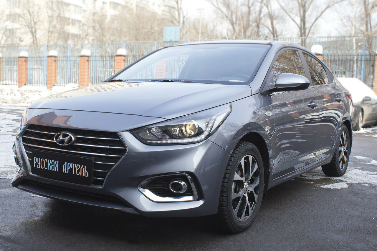Накладка на задний бампер Hyundai Solaris седан с 2017 по 2020 год (дорестайлинг) — фото 4
