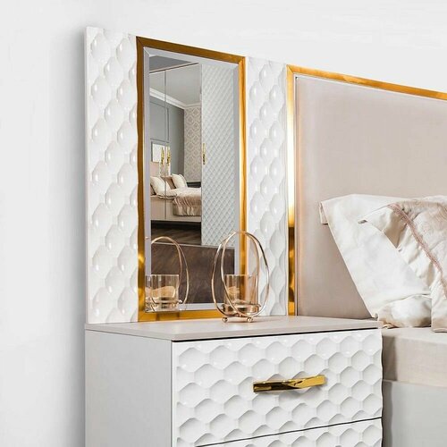 Зеркало Lara для прикроватной тумбы белый глянец