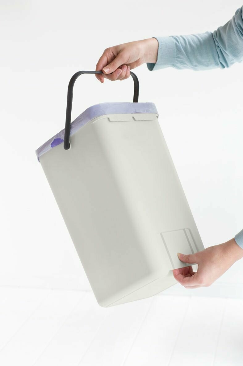 Ведро для мусора 12 л Brabantia Sort & Go светло-серый - фото №5