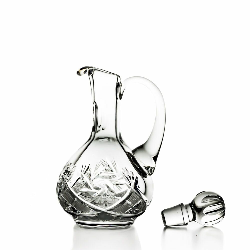 фото Хрустальный графин