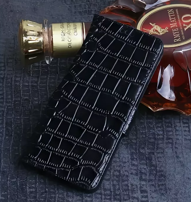 Чехол-книжка MyPads Premium Croco di lusso для BlackBerry KEY2 из натуральной кожи с фактурной прошивкой рельефа кожи крокодила черный