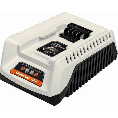 Зарядное устройство аккумулятор DAEWOO Li-Ion 20,5 см 2 А устройство зарядное daewoo dach 2521li