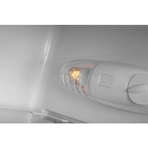 Холодильник двухкамерный SunWind SCT202 4408000₽