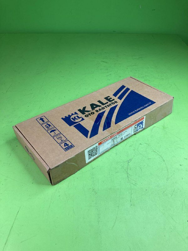 фото Радиатор отопителя ! пластик/алюминий 382x189x40\ Volvo FH12/16. FM9/10/12 D7/9A/10/12/16 (93>