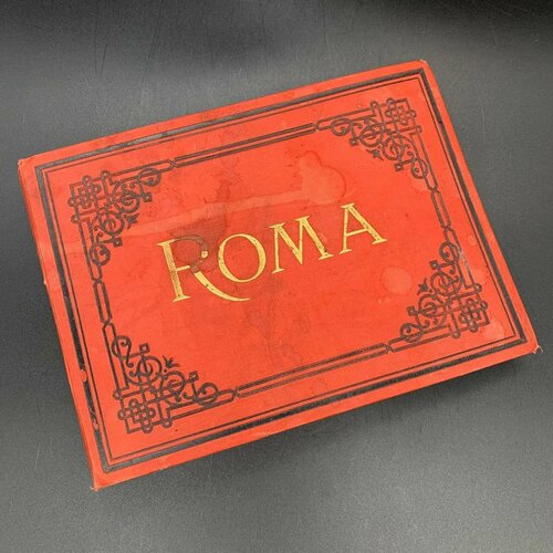 Альбом фотографий с видами Рима на итальянском языке (