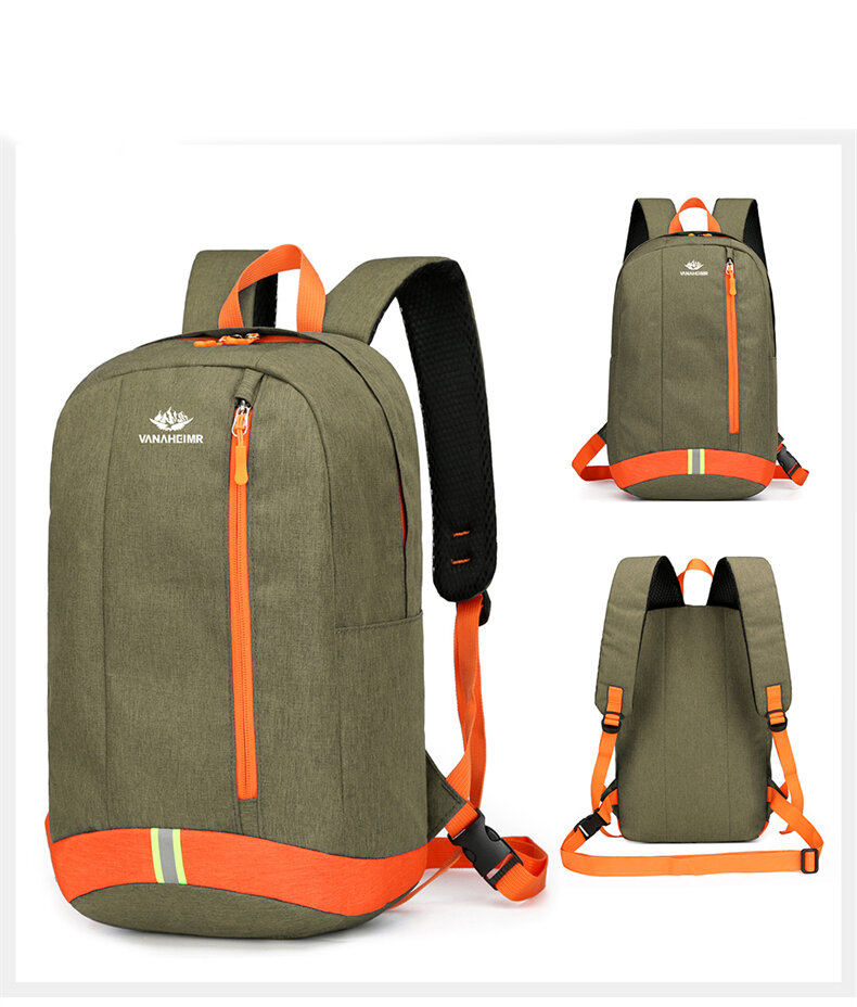 фото Стильный современный рюкзак для него или для него