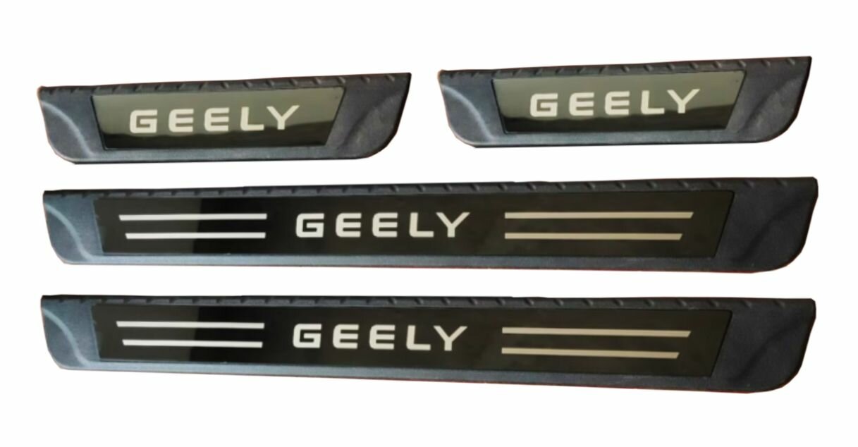 Накладки на пороги Geely Okavango / Джили Окаванго 2024-2025г. в