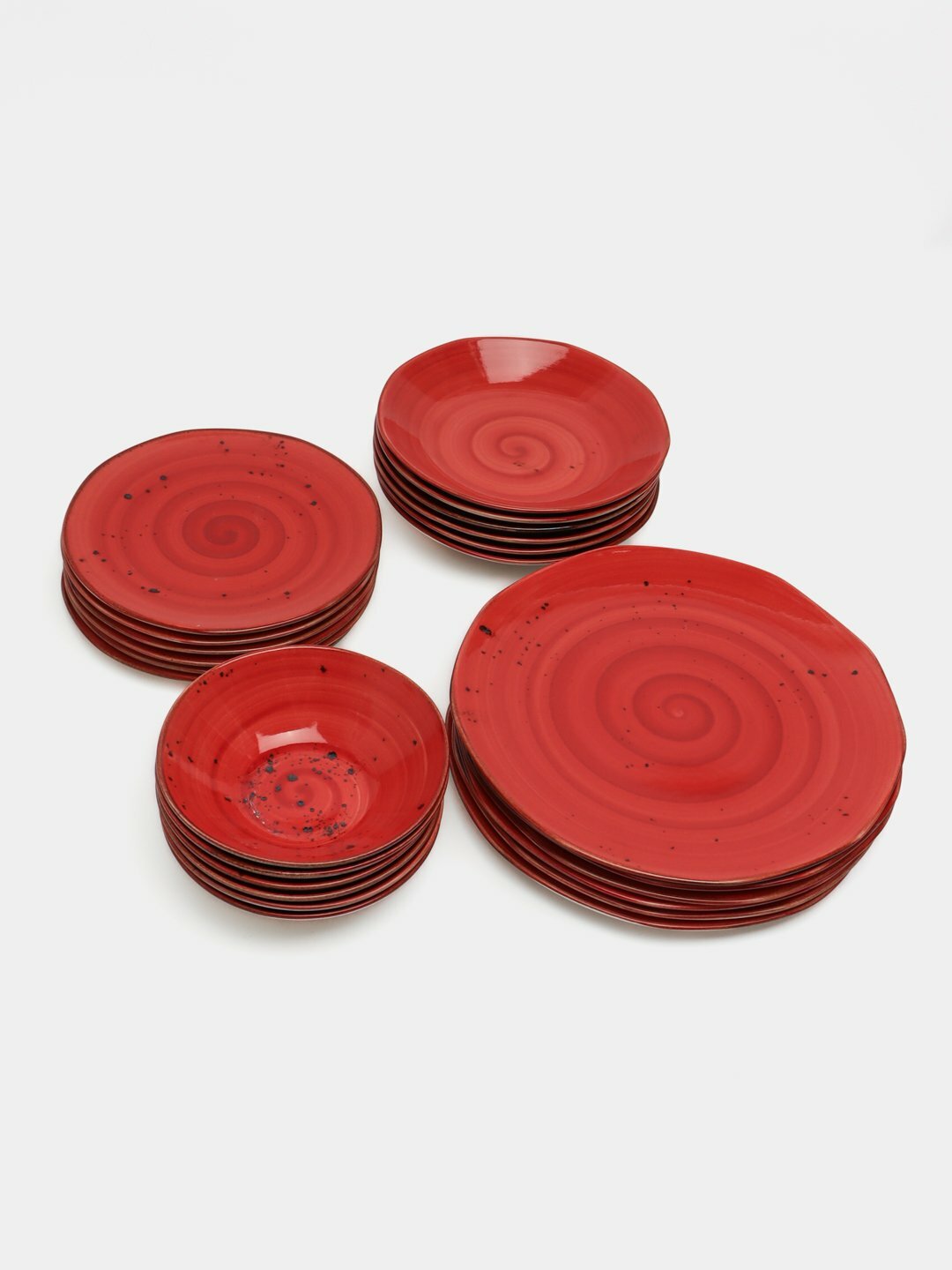 Набор фарфоровых тарелок, 24 предмета O. M. S, Алый — фото 1