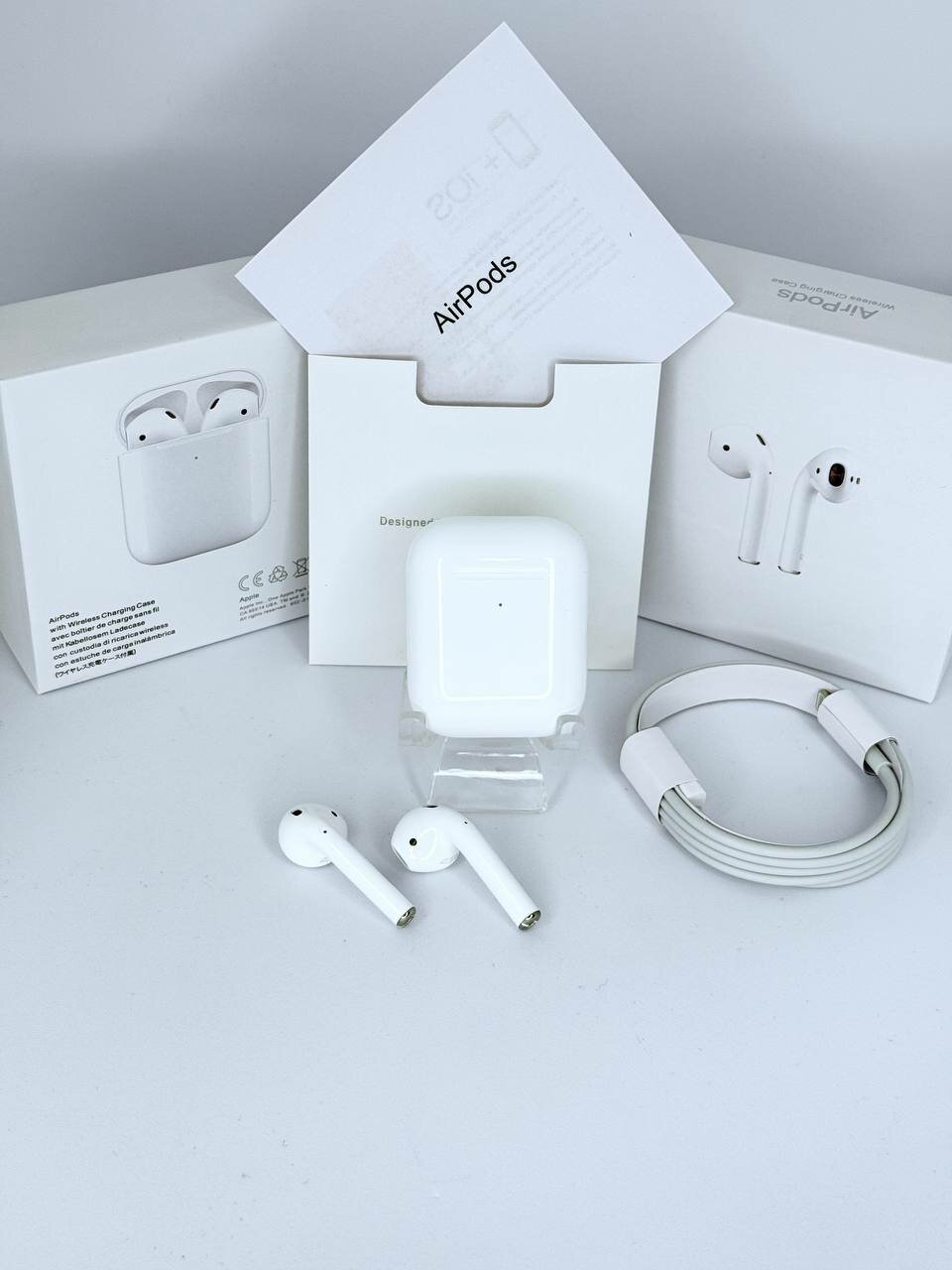 Беспроводные наушники Apple AirPods 2.2 (Dubai версия) с зарядным кейсом