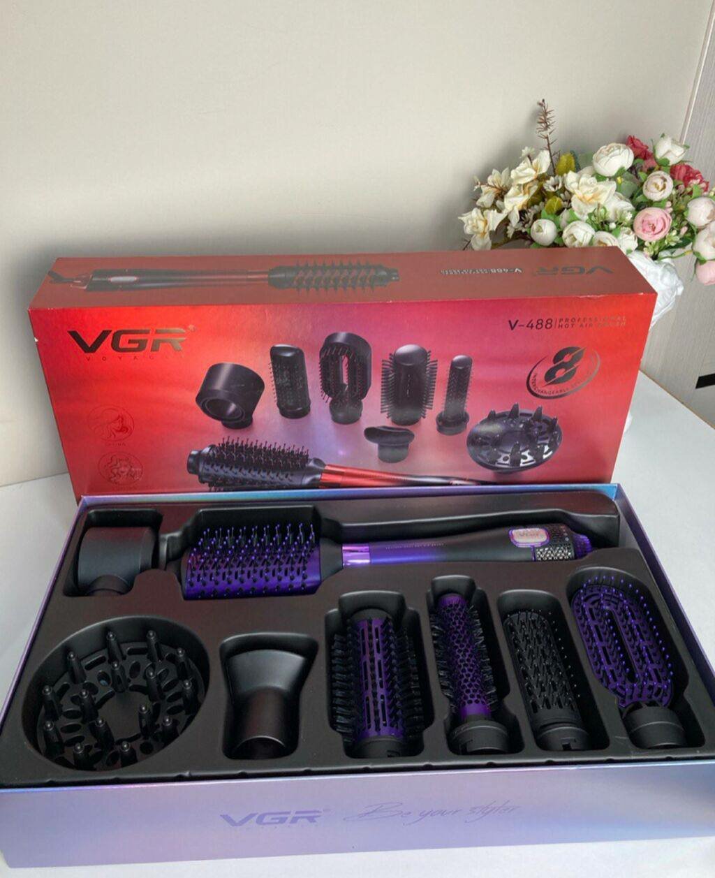 Фен VGR V-488, для бережного высушивания волос, многофункциональный, 8 насадок 1500W