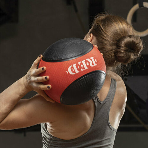 Медицинский резиновый мяч медбол для фитнеса RED Skill, 1 кг мяч для пилатеса и развития баланса red skill 2 кг