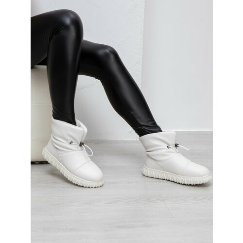 фото Полусапоги sopra footwear cb2-8163/белый_36, полнота 6, размер 36, белый